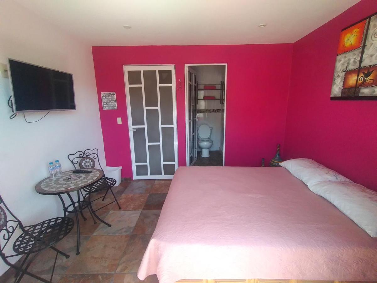 Hospedaje Casa Verde 테포츨란 외부 사진